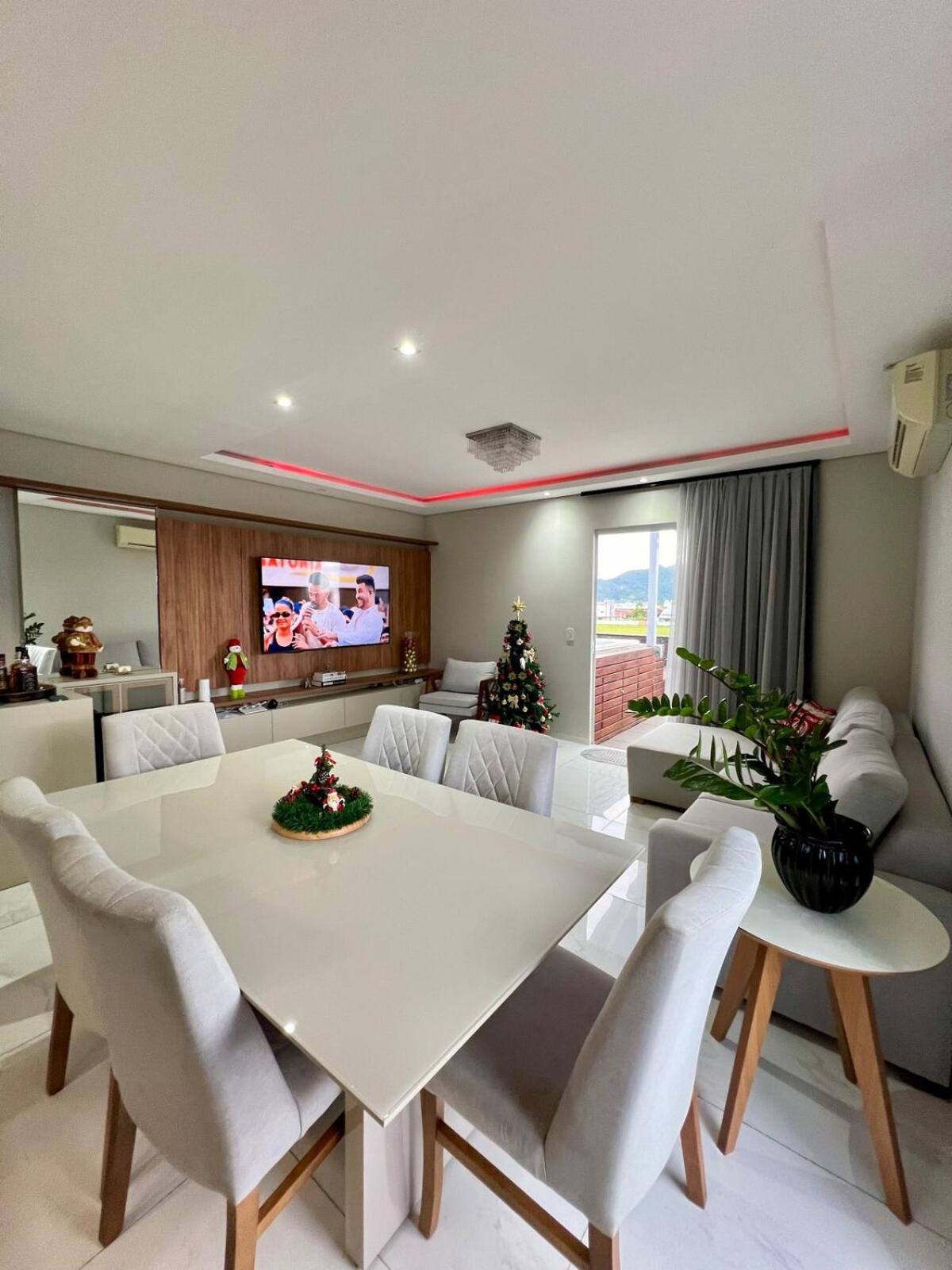 Beautiful Roof With Jacuzzi Apartamento Florianopolis